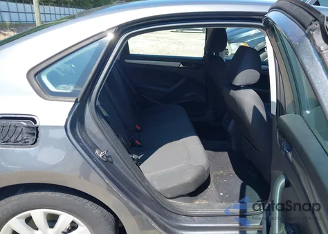 2013 Volkswagen Passat 2.5L S from USA, damaged, VIN 1VWAP7A3XDC038659